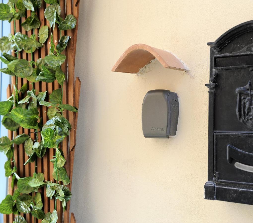 Ortigia Castel Maniace Apartment Syracuse Luaran gambar